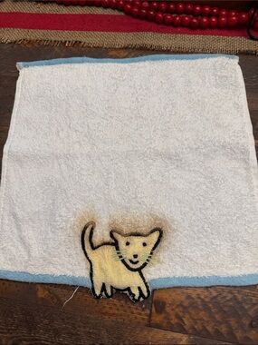 Vintage Saturday Knight Ltd White Blue Trim Cat Washcloth Towel Replacement